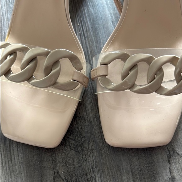 Unisa Cream Heels Elegant High Heel Shoes 7 1/2 - Picture 3 of 7